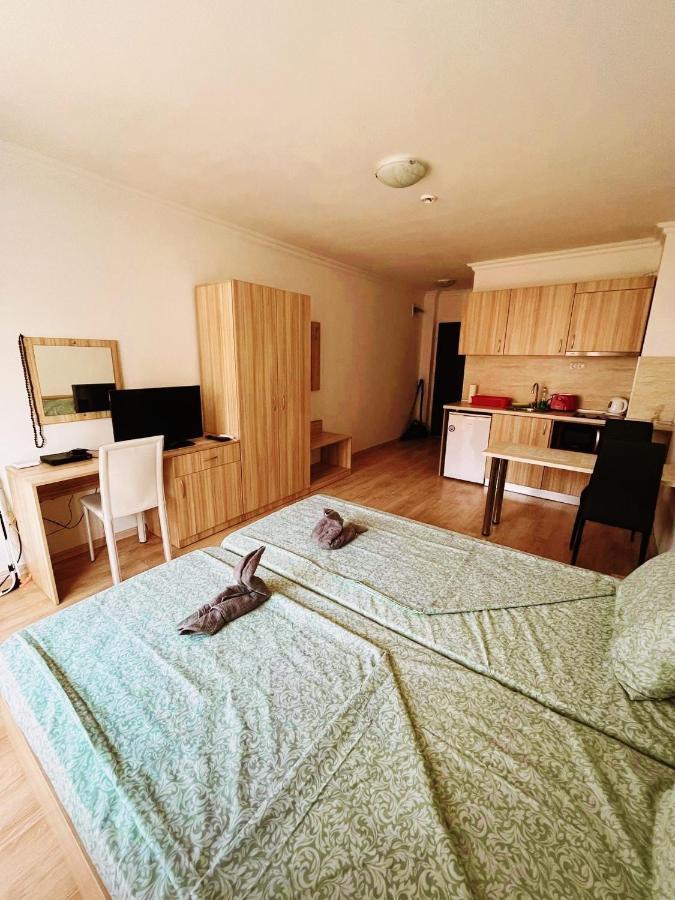 Lovely Studio Apartment On The Beach Burgaz Dış mekan fotoğraf